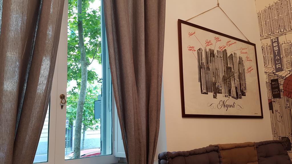 Casa Vacanze - Casa Luciana Style - Vomero Napoli Esterno foto